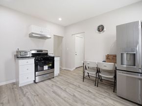 9 Englewood Ave, Worcester MA 01603