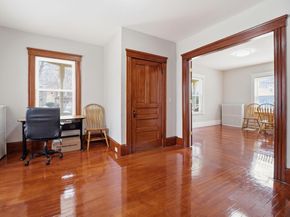 9 Englewood Ave, Worcester MA 01603