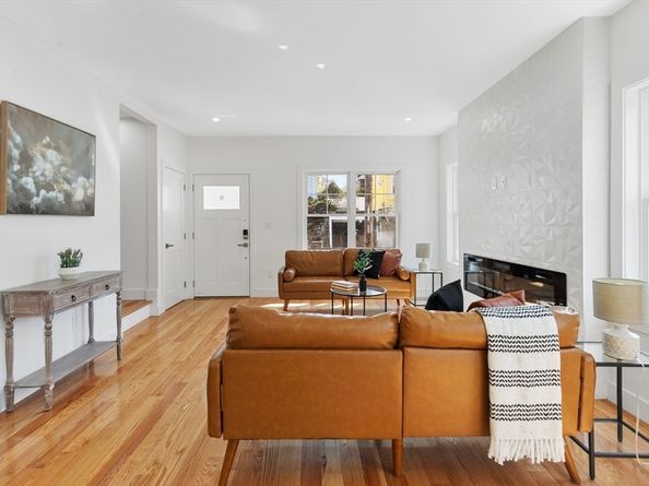 11 Harriet Ave 2, Belmont MA 02478