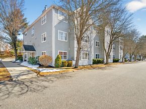 15 Longworth Ave 226, Brockton MA 02301