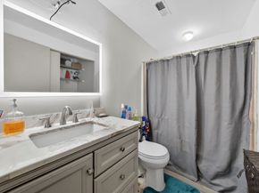 15 Longworth Ave 226, Brockton MA 02301