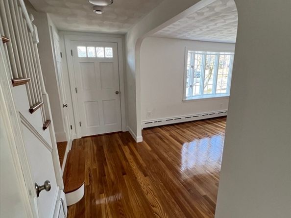 37 Clinton Rd, Melrose MA 02176