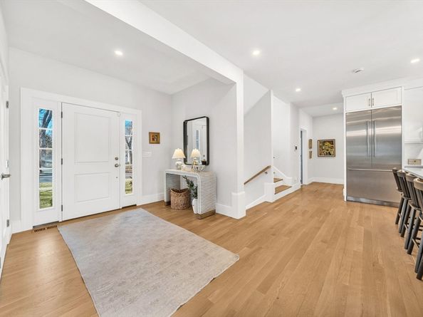 265 Weston Rd, Wellesley MA 02482