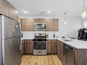 211 W 9th St, Boston MA 02127