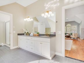 153 Walpole St, Dover MA 02030