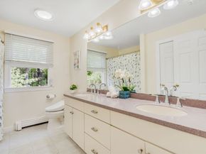 153 Walpole St, Dover MA 02030