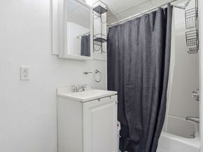 154 Perry Ave, Worcester MA 01610