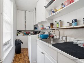 154 Perry Ave, Worcester MA 01610