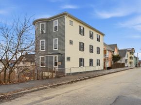 154 Perry Ave, Worcester MA 01610