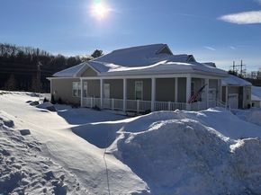 61 Spring Hill Dr 61, Uxbridge MA 01569