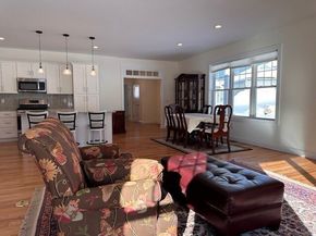 61 Spring Hill Dr 61, Uxbridge MA 01569