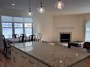 61 Spring Hill Dr 61, Uxbridge MA 01569