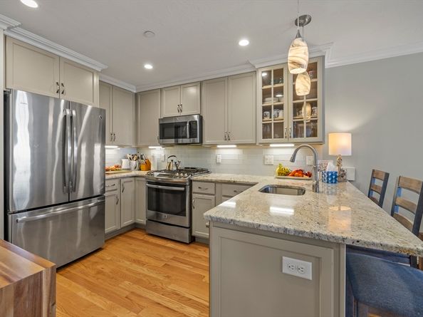 23 Howland St. 4, Plymouth MA 02360