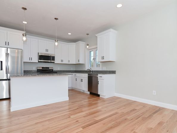 76 Pouts Ln 76, Uxbridge MA 01569