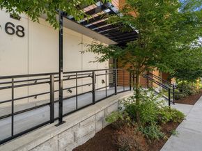 68 Los Angeles 306, Newton MA 02458