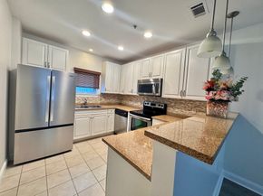 906 Alder Way 906, North Andover MA 01845