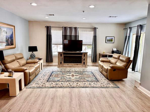 906 Alder Way 906, North Andover MA 01845