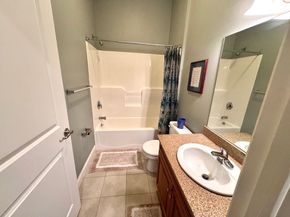 906 Alder Way 906, North Andover MA 01845
