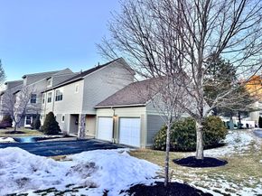 906 Alder Way 906, North Andover MA 01845