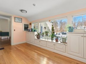 25 Masconomo St, Manchester MA 01944