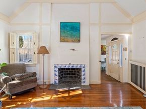 25 Masconomo St, Manchester MA 01944