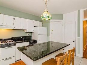 378 Riverway 3, Boston MA 02115