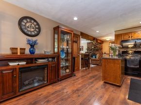 12 Ridgeway Ave, Billerica MA 01821