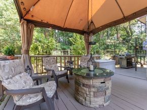 12 Ridgeway Ave, Billerica MA 01821