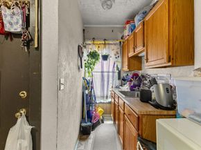 282 Belmont St, Brockton MA 02301