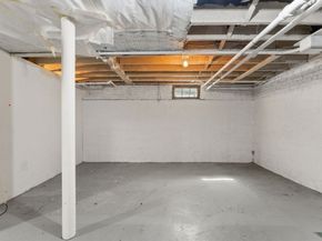 71 Highland Rd, Brookline MA 02445