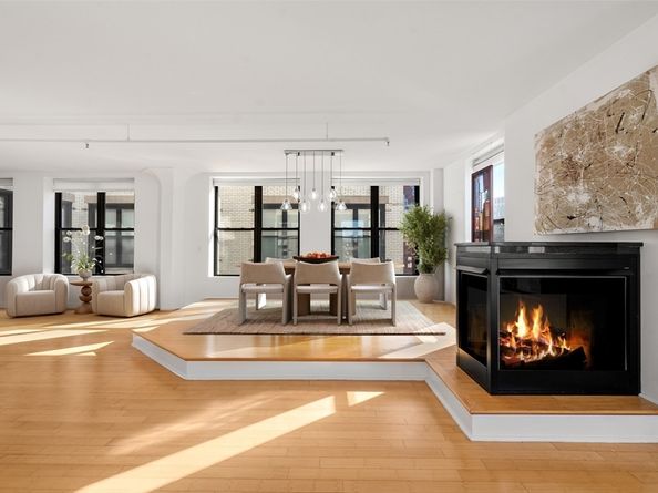 453 Washington Street 10E, Boston MA 02111