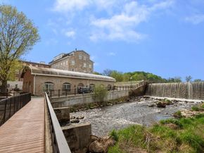 7 S Stone Mill Drive 403, Dedham MA 02026