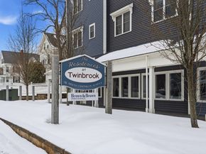 181 S Franklin St 206, Holbrook MA 02343