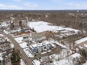 181 S Franklin St 206, Holbrook MA 02343