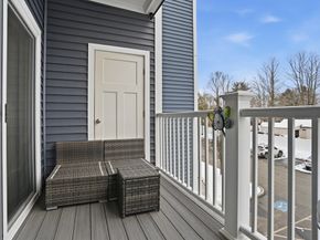 181 S Franklin St 206, Holbrook MA 02343