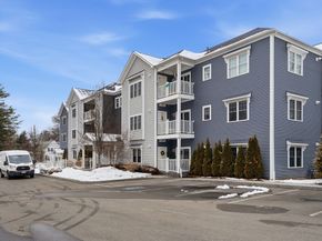 181 S Franklin St 206, Holbrook MA 02343