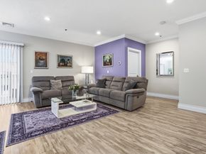 181 S Franklin St 206, Holbrook MA 02343