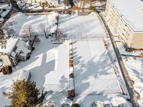 255 North Road 18, Chelmsford MA 01824