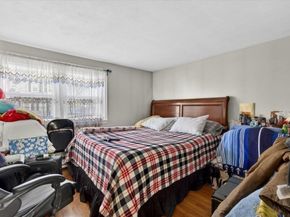 596 Ash St, Brockton MA 02301