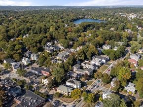 1208 Walnut St, Newton MA 02461