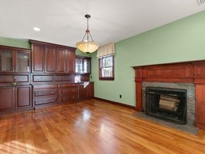58 Ames St, Sharon MA 02067