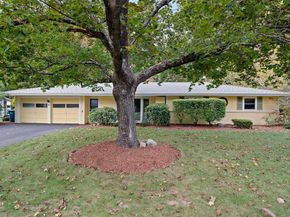 26 Wentworth Rd, Canton MA 02021