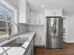 48 Bigelow Ave, Rockland MA 02370