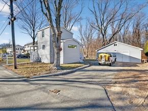 48 Bigelow Ave, Rockland MA 02370