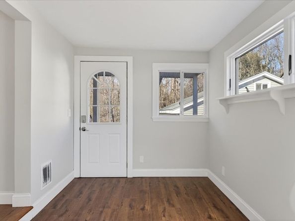 48 Bigelow Ave, Rockland MA 02370