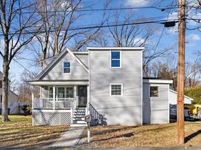 48 Bigelow Ave, Rockland MA 02370