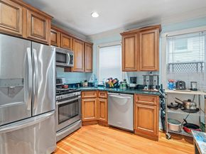 385 Centre St 1, Boston MA 02122