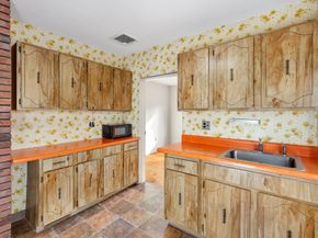 36 Dundee Rd, Arlington MA 02476