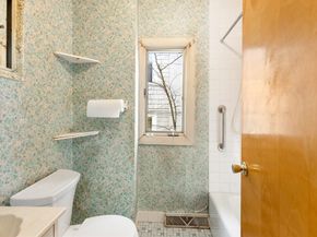 36 Dundee Rd, Arlington MA 02476