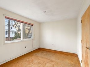 36 Dundee Rd, Arlington MA 02476